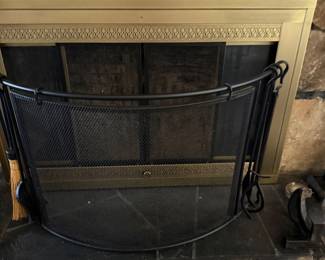 Fireplace screen