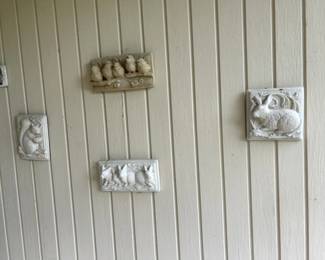 plaques