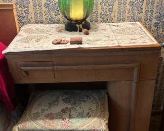 Sewing Machine Cabinet