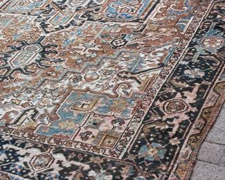 Vintage Persian Heriz rug 11 x8 ft