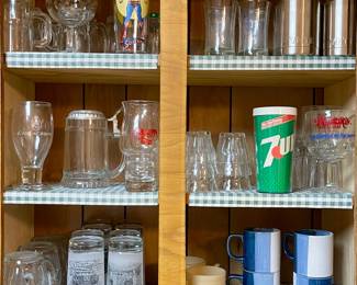 COLLECTIBLE GLASSWARE