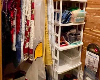 LINENS, QUILTS