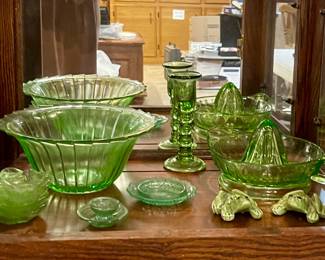 VINTAGE GREEN DEPRESSION GLASS