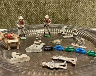 VINTAGE METAL TOYS