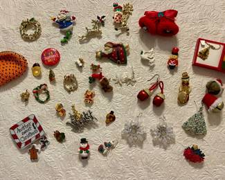 CHRISTMAS JEWELRY