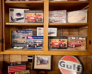 VINTAGE MODEL CARS