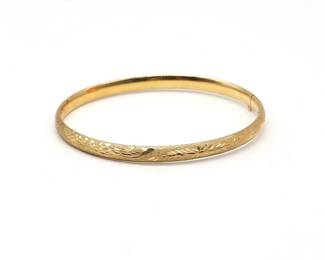 14k Yellow Gold Bangle Bracelet