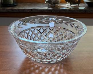 Vintage WATERFORD Crystal 9"D Glandore Bowl