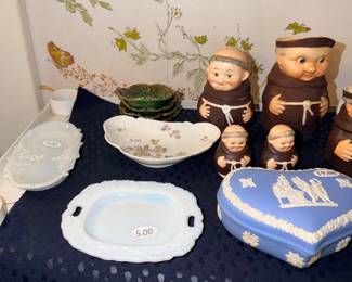 Items Located On The Dining Room