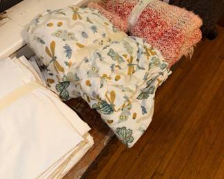 Items Located In The 2nd Bedroom