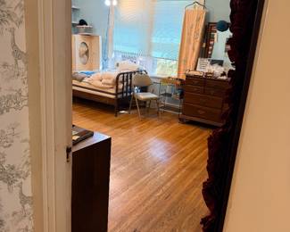 Items Located In The 4th Bedroom