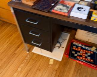 Items Located In The 3rd Bedroom