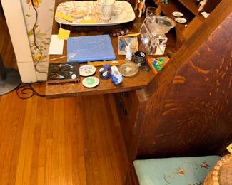 Items Located On The Dining Room