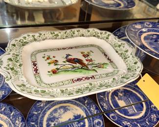 Items Located On The Dining Room