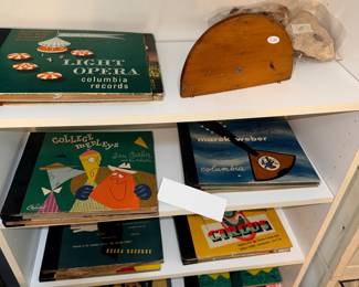 Items Located In The 1st Bedroom