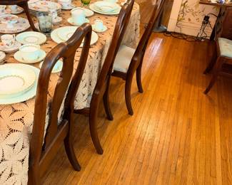 Items Located On The Dining Room
