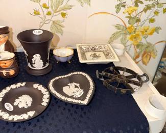 Items Located On The Dining Room