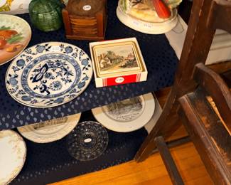 Items Located On The Dining Room