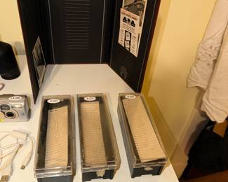 Items Located In The 2nd Bedroom