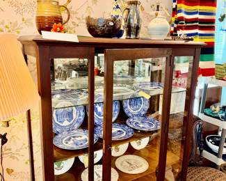 Items Located On The Dining Room
