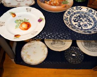 Items Located On The Dining Room