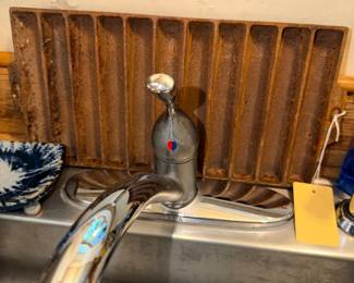 Items Located In The Kitchen
