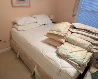 Full Size Bed