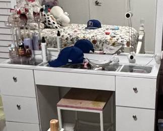 Princess bedroom set item