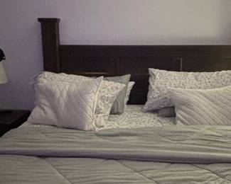 Master bedroom solid wood bed set