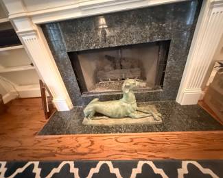 Dog statue 