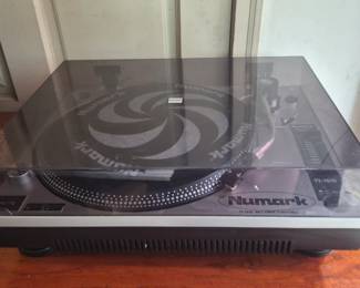 Record Player Turntable