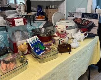 Kitchen wares