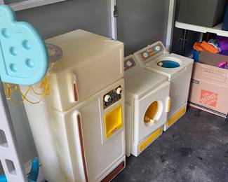 Vintage play kitchen