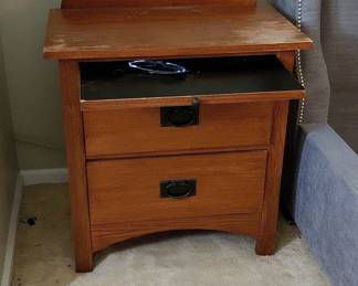 Mission Style Drawer Nightstand with PullOut Tray