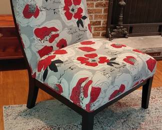Floral Accent Slipper Chair