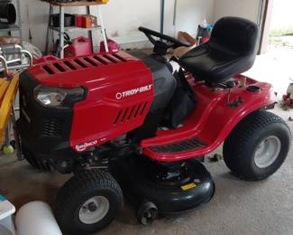 TroyBilt Bronco Riding Mower