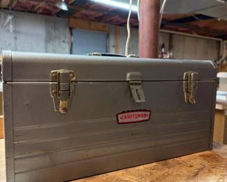 069 craftsmanmetaltoolboxwithelectrical