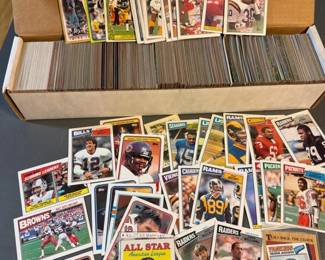 014 vintagecollectionofbaseballandfootb