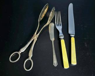 192 assortedvintageflatwareandservingpi