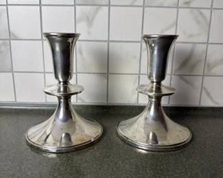 009 pairofsterlingweightedsilvercandles