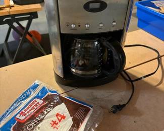 158 gevaliacoffeemakerwithglasscarafe