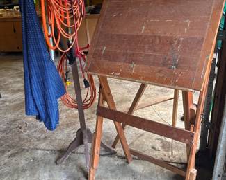 Easel, drawing board
