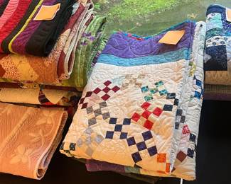 Quality Handmade Quilts *some quilt prices are firm and will not be reduced on Day 2