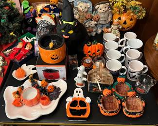 Nice selection of Halloween decor.