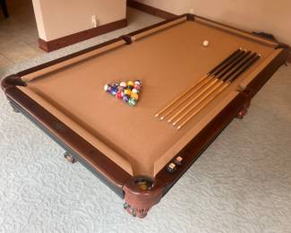 Brunswick pool table in excellent condition. Diamond-honed slate, Glenwood matte black, manufactured in 2017.