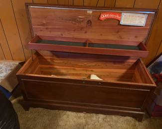 Lane Cedar chest