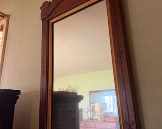 Many beautiful carved mirrors