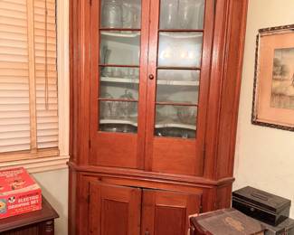 Early American Pine Primitive Corner Cabinet