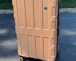 152 lucaswheeledhardshellsuitcasewitht