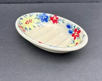 023 salmonfallsstonewarefloralsoapdish